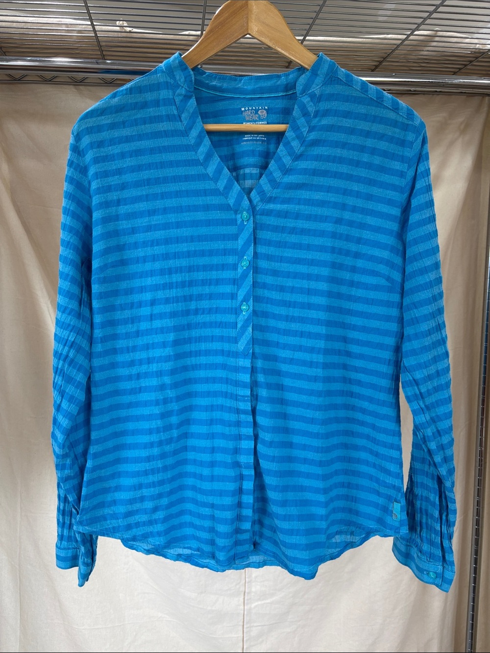 Mountain Hardwear Teal Blue Striped Button-Front Shirt